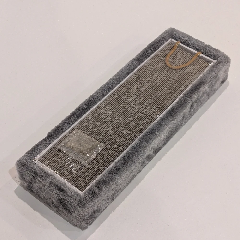 Gray Cat Scratching Pad W/ Catnip And Handle Brand New 😃